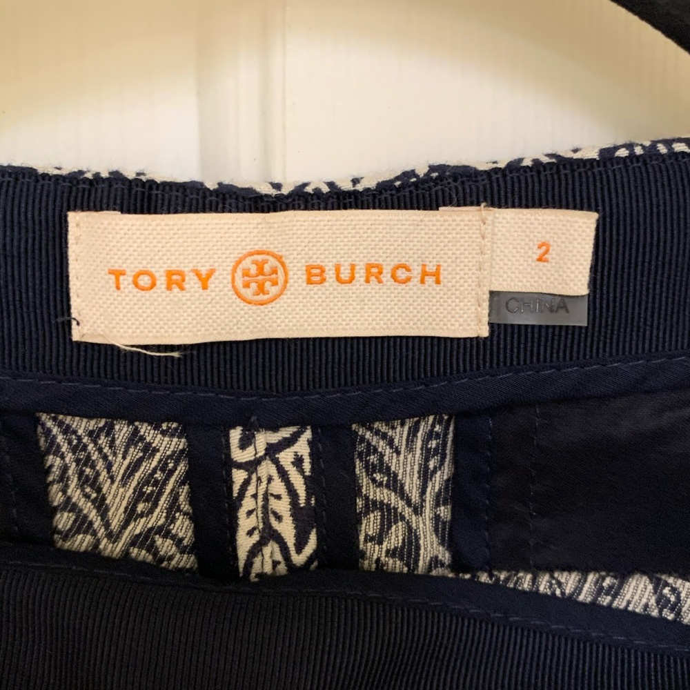 Used Tory Burch Bundle comes with Wrapping! - Picture 3 of 8